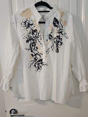 Chico's White Button-Down Top with Black Floral Print and Cream Accents